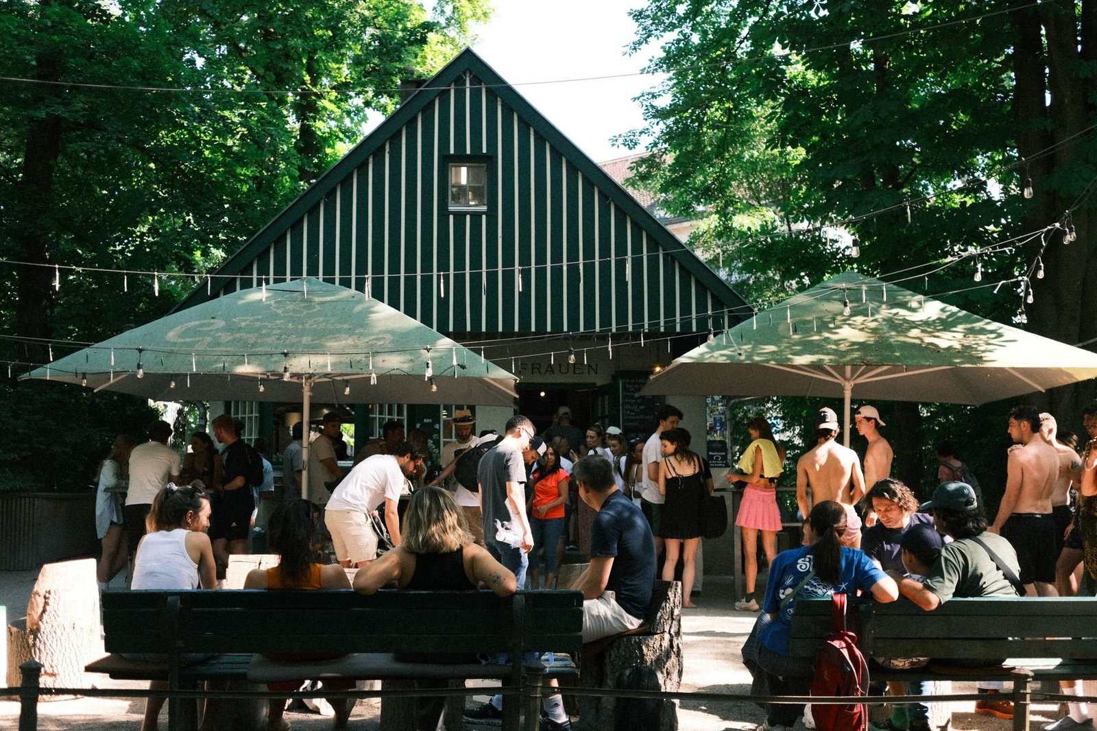 Kommunale Veranstaltungsflächen an Gastronomie verpachten